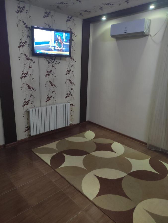 Eaa Apartment Tiraspol Luaran gambar